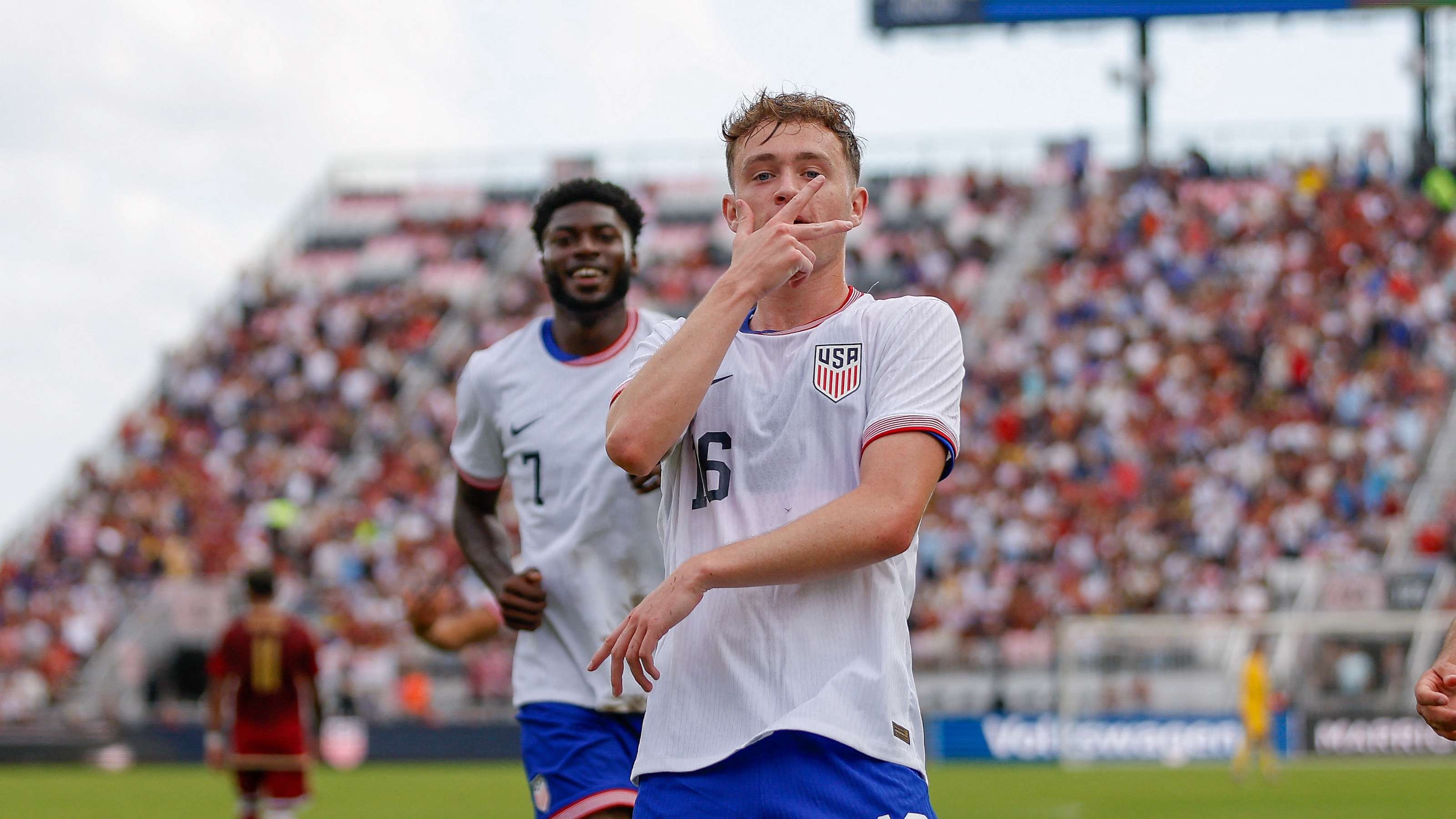 李昊炎在大 李昊炎在大